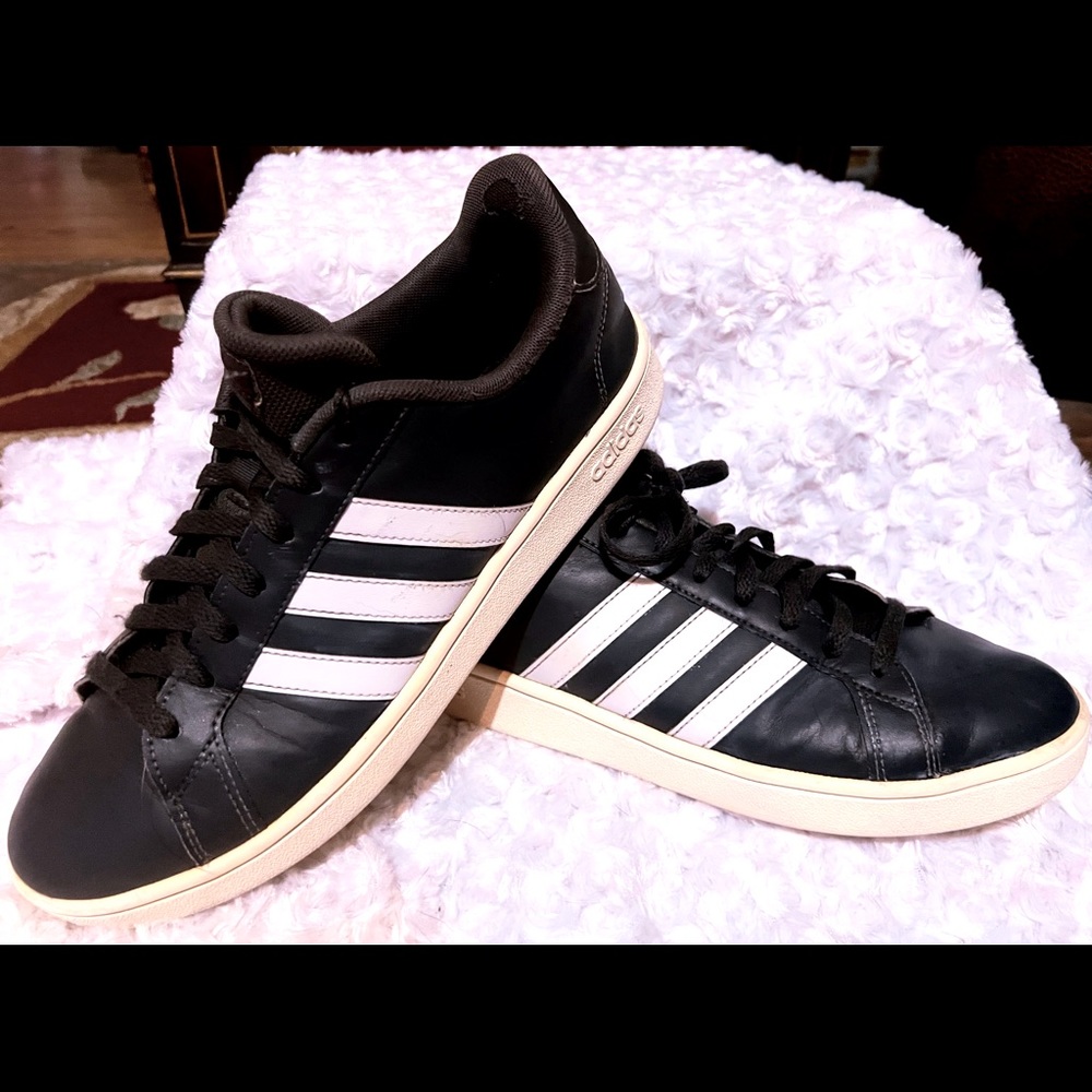 Vintage OG Original Adidas Grand Court Mens Sneakers sz 10 1/2